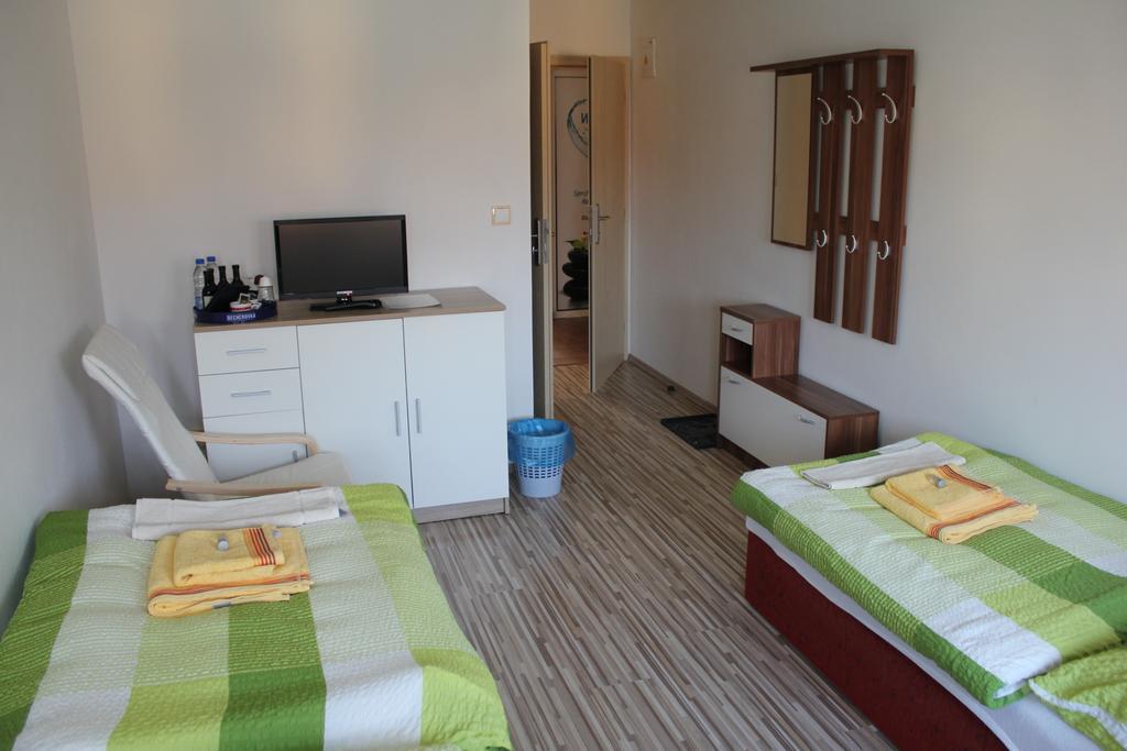 Penzion Piller Chvalin Room photo